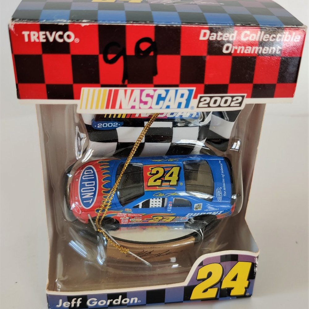 Jeff Gordon #24  NASCAR 2002 Christmas Ornament In Original Box Race Car